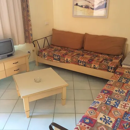 Costa Rossa Cala Rossa