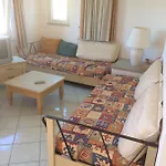 Costa Rossa Cala Rossa ايزولا روسا