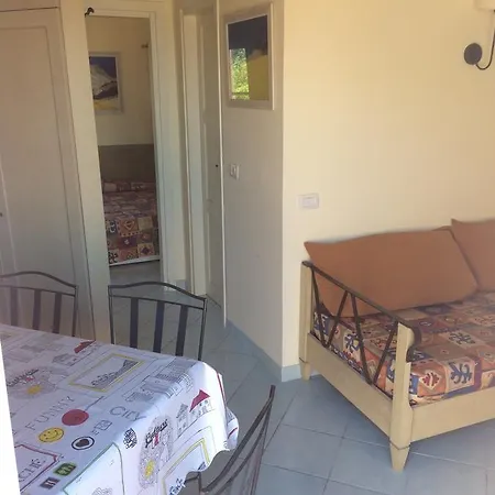 Costa Rossa Cala Rossa Apartment